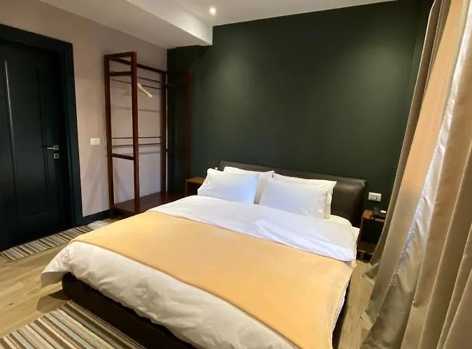 Mergan Hotel *